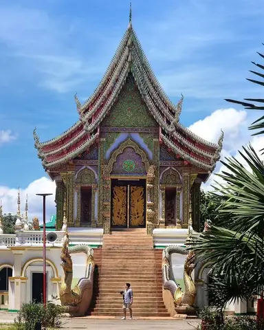 Thay Thế Bằng Ngón Cái Hoặc Cử Chỉ Lịch Sự