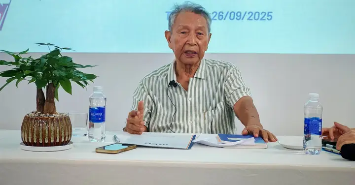 Albert Einstein Không Nói Những Câu Này - Tuổi Trẻ Online