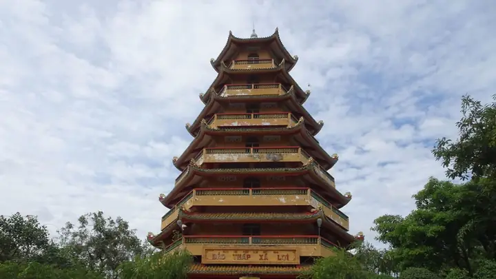 Chùa Vạn Phật - Linh Thiêng Với Hàng Ngàn Tượng Phật Tôn Kính ...