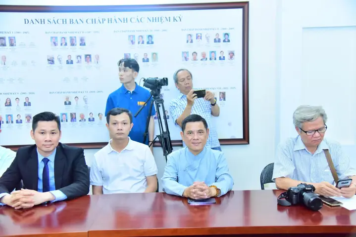 Phất Động Cuộc Thi Ảnh Phật Giáo Với Hòa Bình