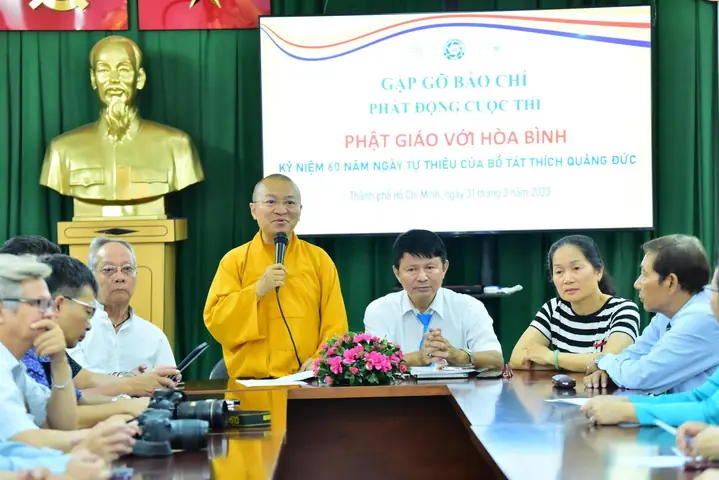 Phất Động Cuộc Thi Ảnh Phật Giáo Với Hòa Bình