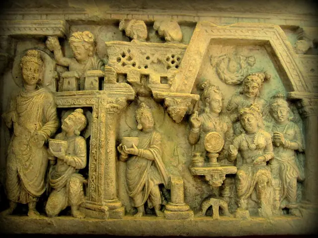 Ảnh Hưởng Nghệ Thuật Điêu Khắc Hy Lạp Đến Tôn Tượng Phật Giáo