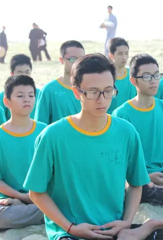 Ảnh Phật Ngồi Thiền