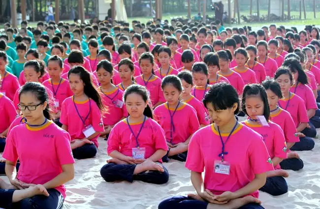 Ảnh Phật Ngồi Thiền