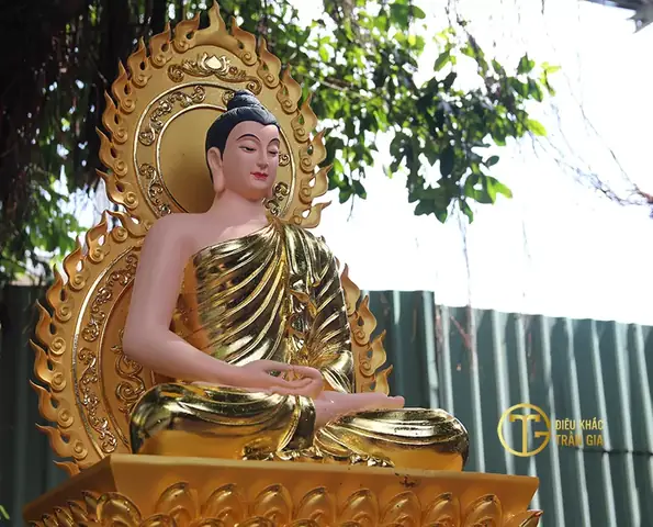 Mời Quý Phật Tử Hoan Hỷ Xem Những Hình Ảnh Của Phật Tổ Như Lai Đẹp Nhất Đã Được Trần Gia Chọn Lọc Kỹ Lưỡng: