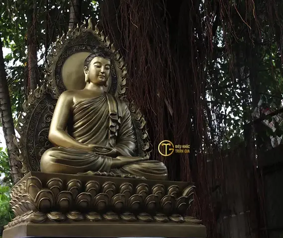 Mời Quý Phật Tử Hoan Hỷ Xem Những Hình Ảnh Của Phật Tổ Như Lai Đẹp Nhất Đã Được Trần Gia Chọn Lọc Kỹ Lưỡng: