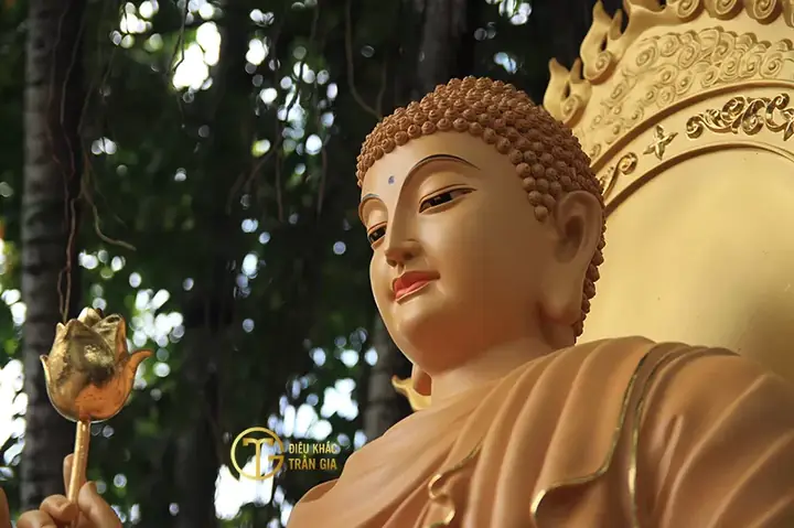 Mời Quý Phật Tử Hoan Hỷ Xem Những Hình Ảnh Của Phật Tổ Như Lai Đẹp Nhất Đã Được Trần Gia Chọn Lọc Kỹ Lưỡng: