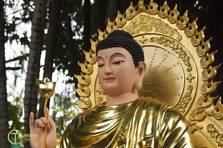 Mời Quý Phật Tử Hoan Hỷ Xem Những Hình Ảnh Của Phật Tổ Như Lai Đẹp Nhất Đã Được Trần Gia Chọn Lọc Kỹ Lưỡng: