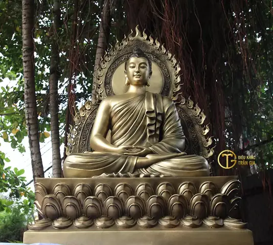 Mời Quý Phật Tử Hoan Hỷ Xem Những Hình Ảnh Của Phật Tổ Như Lai Đẹp Nhất Đã Được Trần Gia Chọn Lọc Kỹ Lưỡng: