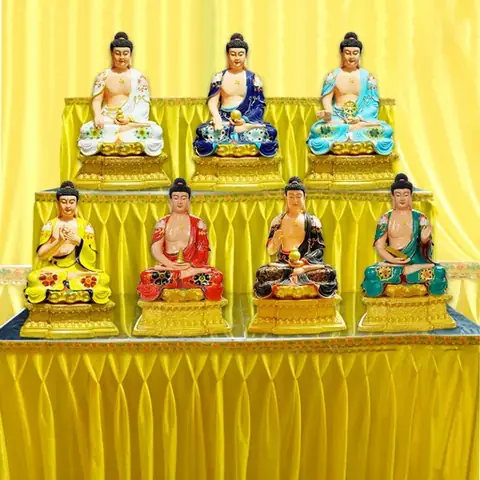 Tiêu Chuẩn Về Dáng Đứng Và Cử Chỉ Của Ảnh Tượng