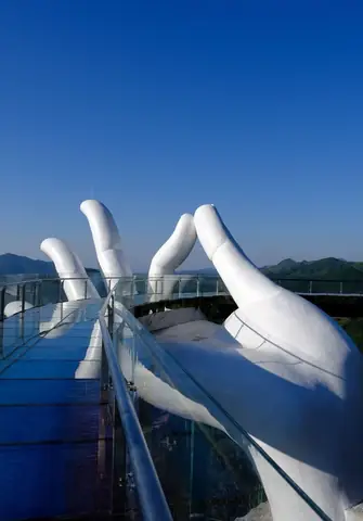 Bàn Tay Phật Ngọc Thái Hồng Tiên Thủ Trung Quốc Trong Ảnh Check-in Của Du Khách