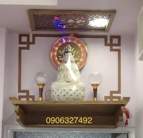 Bàn Thờ Phật Bà Quan Âm Treo Tường Chất Lượng Cao Giao Hàng Nhanh