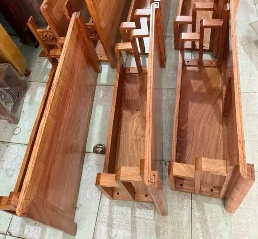 Bàn Thờ Phật Treo Tường Gỗ Hương Đơn Giản