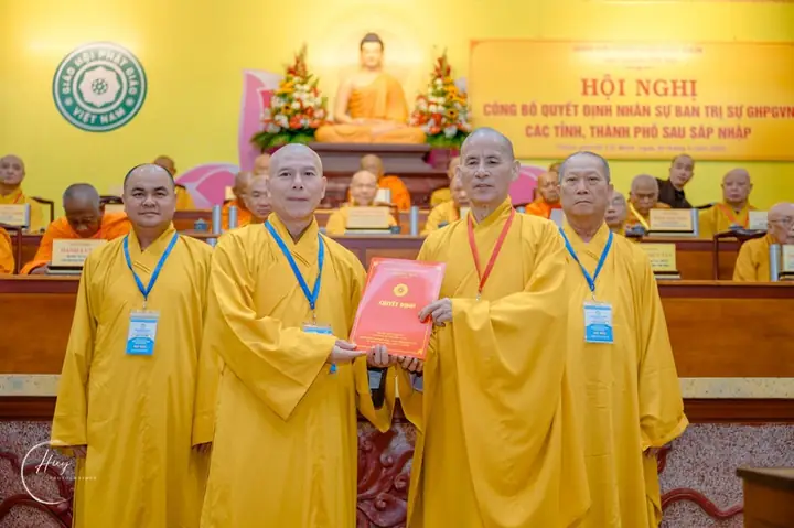 Giáo Hội Công Bố Nhân Sự Ban Trị Sự Phật Giáo Các Tỉnh Thành Phía Nam Sau Sáp Nhập