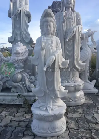 Mẫu Tượng Quan Âm Đứng Bằng Đá Giá Tốt