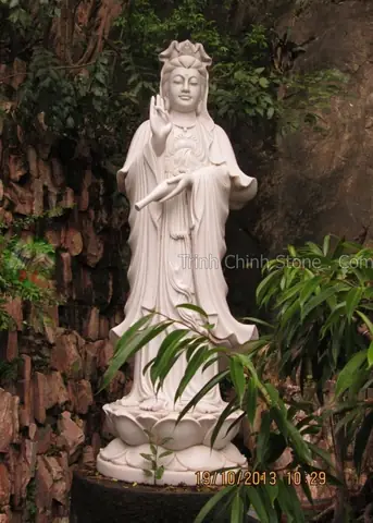 Mẫu Tượng Quan Âm Đứng Bằng Đá Giá Tốt