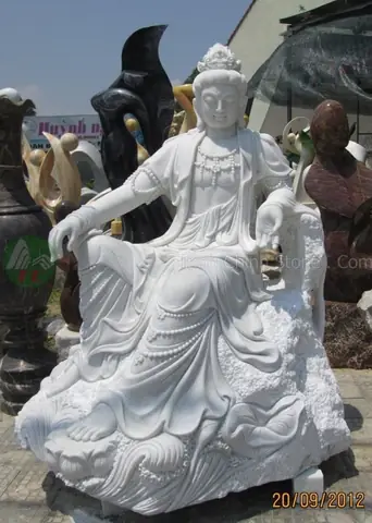 Tượng Phật Quan Âm Ngồi Bằng Đá Giá Tốt