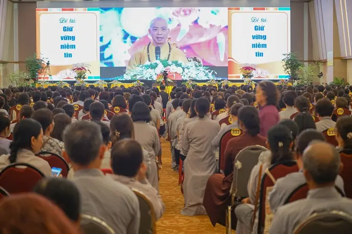 “muốn Bảo Vệ Phật Pháp Thì Tự Thân Chúng Ta Phải Sống Đúng Với Chánh Pháp”