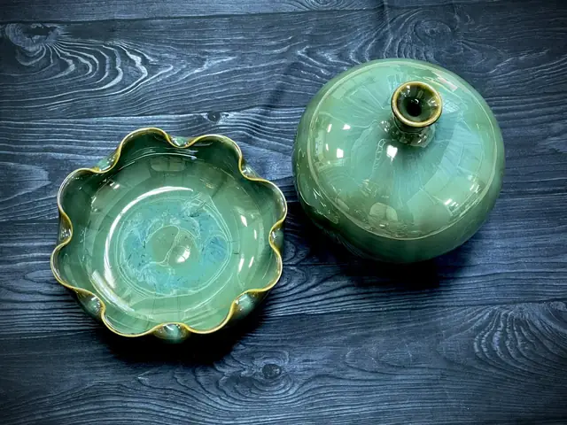 Bát Sen Tắm Phật