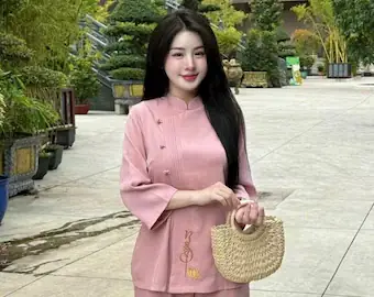 Bộ Đồ Phật Tử Đẹp: Hướng Dẫn Chọn Quần Áo Lam Chuẩn Mực, Thoáng Mát Dành Cho Người Tập Sự