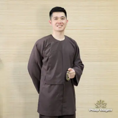 Alternative View Of Bộ Pháp Phục Vạt Hò Phật Tử Nam Đi Lễ Chùa Vải Linen, Màu Nâu Đen, Nhiều Size Alternative View Of Bộ Pháp Phục Vạt Hò Phật Tử Nam Đi Lễ Chùa Vải Linen, Màu Nâu Đen, Nhiều Size
