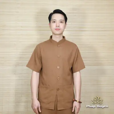 Alternative View Of Bộ Quần Áo Cư Sĩ/phật Tử Nam Nút Nhựa Tay Ngắn Vải Linen, Màu Nâu Đất, Nhiều Size