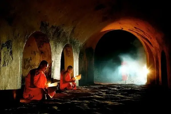 Lời Khuyên Của Phật Giúp Con Người Vượt Qua Bế Tắc Trong Cuộc Sống