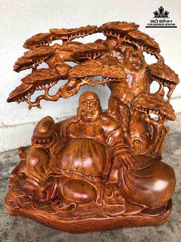 Tượng Phật Di Lặc Chắp Tay Chúc Phúc Mang May Mắn Và Hạnh Phúc Cho Mọi Người