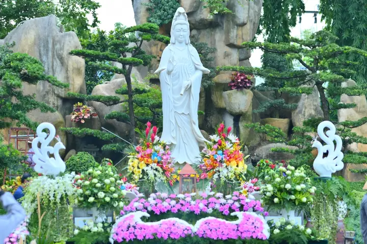 Ngày Vía Phật Là Gì? Nguồn Gốc Ngày Vía Phật