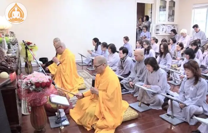 Bài Niệm Phật Hàng Ngày