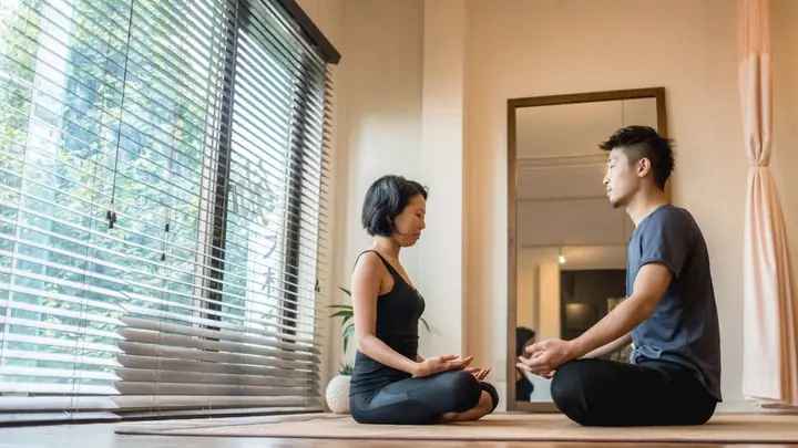 Thiền Định Là Gì? So Sánh Các Các Loại Thiền Trong Phật Giáo | Aia ...