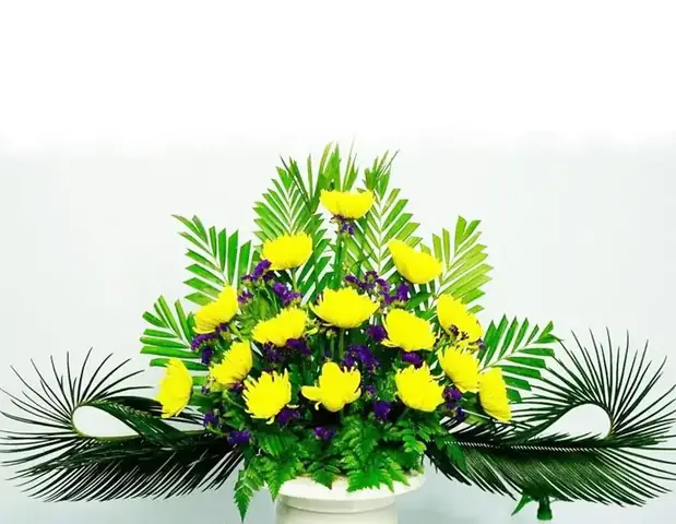 Mẫu Cắm Hoa Bàn Thờ Phật