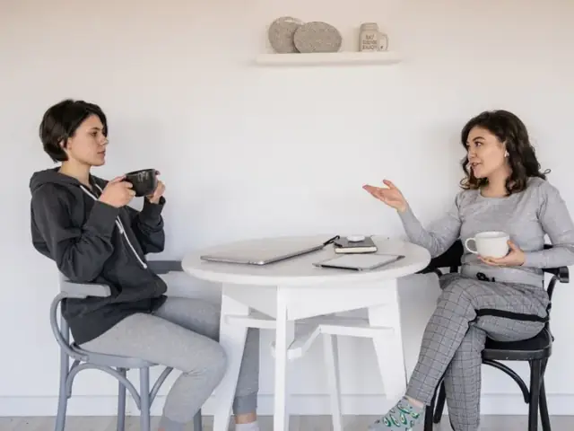 "khẩu Phật Tâm Xà" Hay "khẩu Xà Tâm Phật"?