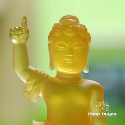 Alternative View Of Tượng Đản Sinh Bằng Lưu Ly Màu Vàng, Cao 19cm