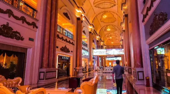 Red Star Macalline Brand Furniture Exhibition And Wholesale Center