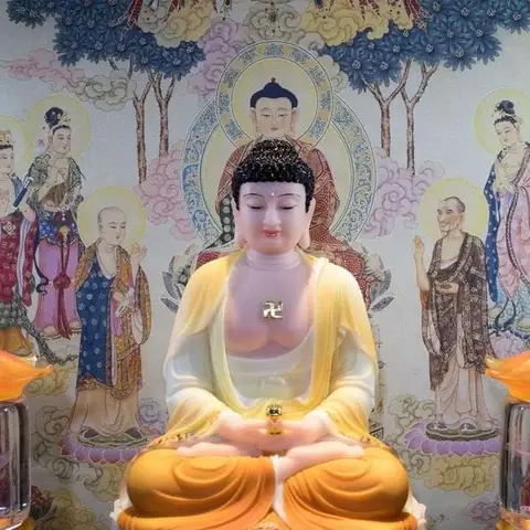 Ý Nghĩa Của 6 Chữ Nam Mô A Di Đà Phật