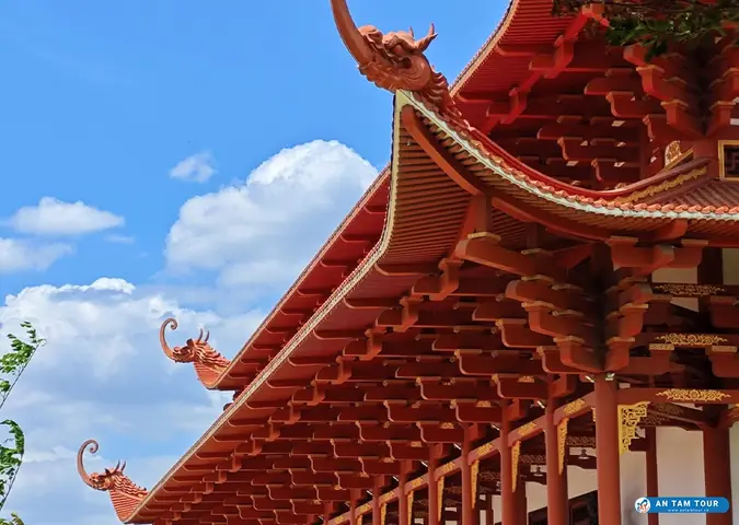 Không Gian Kiến Trúc Chùa Quốc Ân Khải Tường