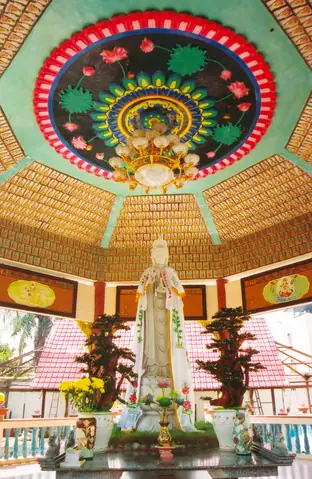 Chùa Liên Hoa Quan Âm Phật Đài