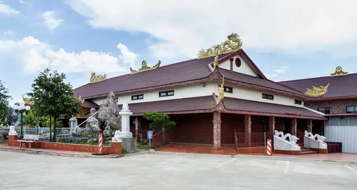 Chùa Pháp Vân, Pomona - Ngôi Chùa Phật Giáo Nguyên Thủy Việt Nam Đầu Tiên Tại Hoa Kỳ.