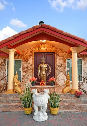 Chùa Pháp Vân, Pomona - Ngôi Chùa Phật Giáo Nguyên Thủy Việt Nam Đầu Tiên Tại Hoa Kỳ.