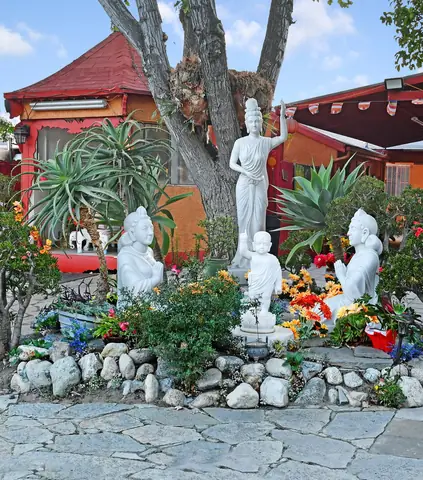 Chùa Pháp Vân, Pomona - Ngôi Chùa Phật Giáo Nguyên Thủy Việt Nam Đầu Tiên Tại Hoa Kỳ.