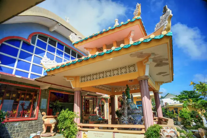 Chùa Có Tổ Chức Các Khóa Tu Không?