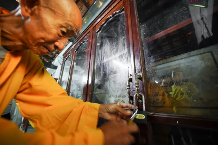 Chùa Phật Quang Ở Bình Thuận Lưu Giữ Bộ Kinh Khắc Gỗ Độc Nhất Việt Nam