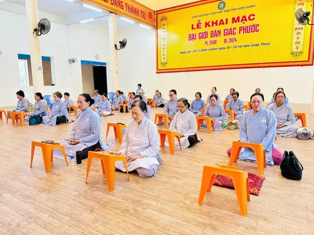 Kiên Giang: Khóa Tu “bát Quan Trai” Tại Chùa Phật Quang Phổ Chiếu, Một Ngày Tu Học An Lạc
