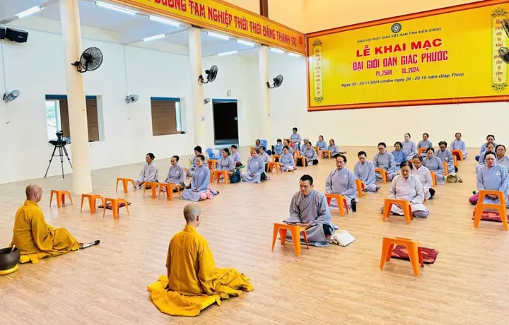 Kiên Giang: Khóa Tu “bát Quan Trai” Tại Chùa Phật Quang Phổ Chiếu, Một Ngày Tu Học An Lạc