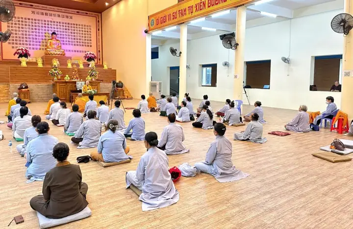 Kiên Giang: Khóa Tu “bát Quan Trai” Tại Chùa Phật Quang Phổ Chiếu, Một Ngày Tu Học An Lạc