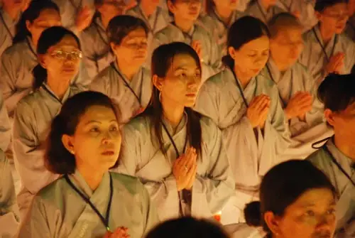 Không Quy Y Tam Bảo Niệm Phật Có Được Vãng Sinh Không? 1