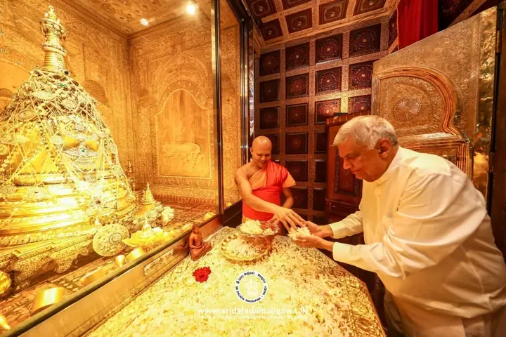 Chùa Răng Phật Sri Lanka