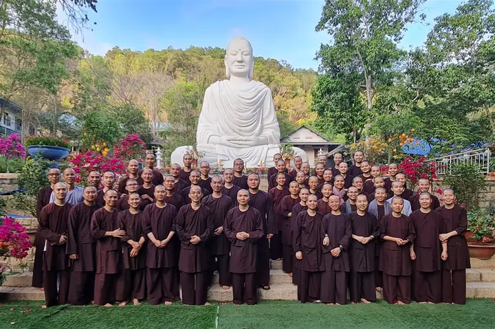 Chúng Thanh Niên Thiền Tôn Phật Quang