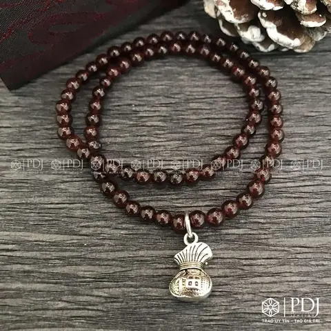 Chuỗi Granat 4 Ly Charm Túi Tiền Bạc Thái Pdj